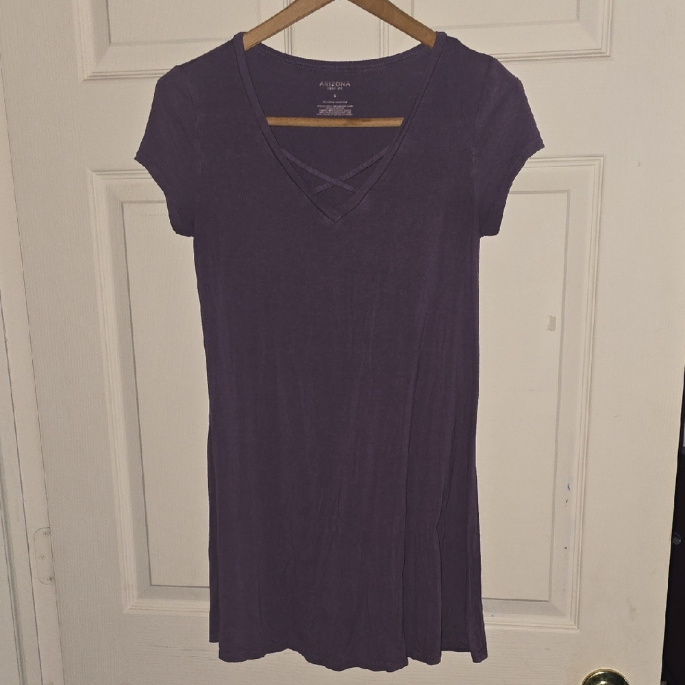Arizona Jean Company Purple V-Neck Top